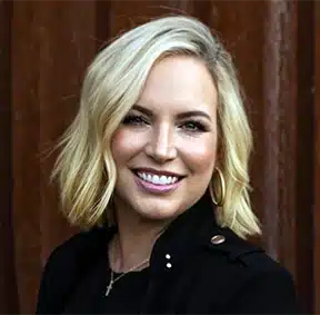 Laurel Cherry bio portrait